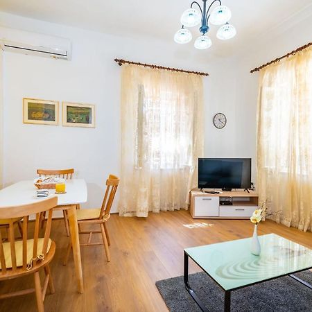 History Apartments Center Ζαντάρ Εξωτερικό φωτογραφία