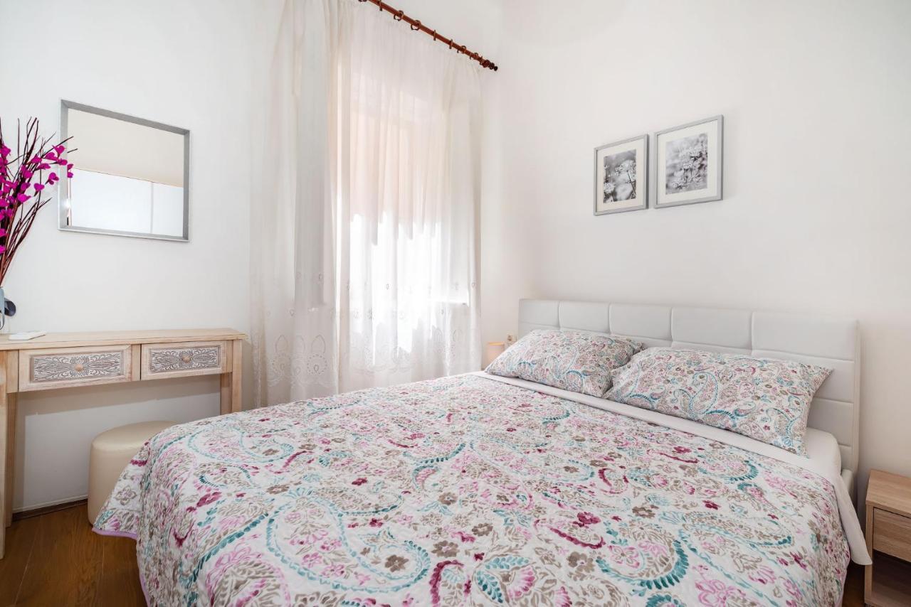 History Apartments Center Ζαντάρ Εξωτερικό φωτογραφία