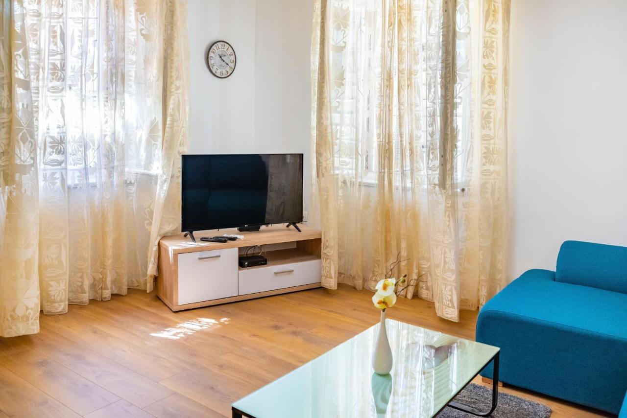 History Apartments Center Ζαντάρ Εξωτερικό φωτογραφία